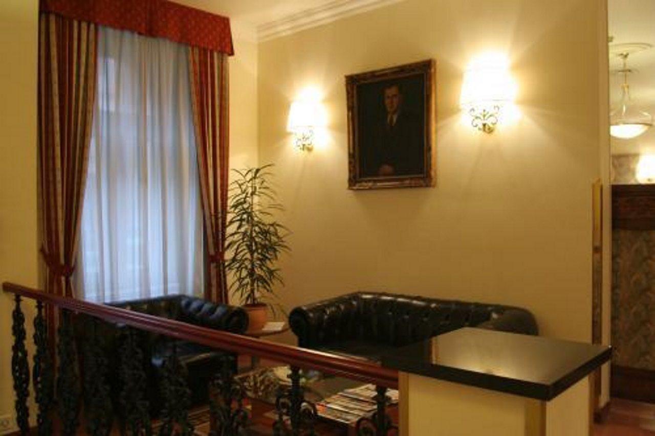 Hotel Tivoli Prága Kültér fotó