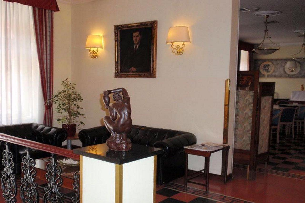 Hotel Tivoli Prága Kültér fotó