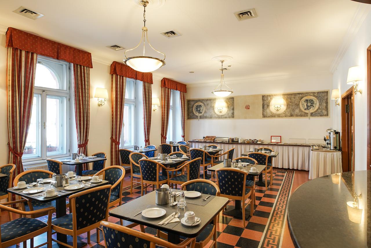 Hotel Tivoli Prága Kültér fotó