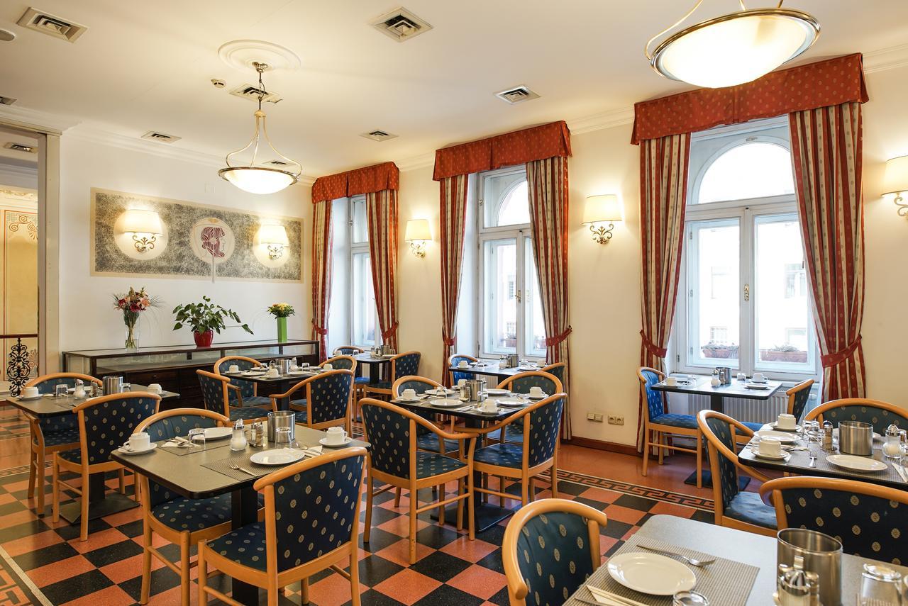 Hotel Tivoli Prága Kültér fotó
