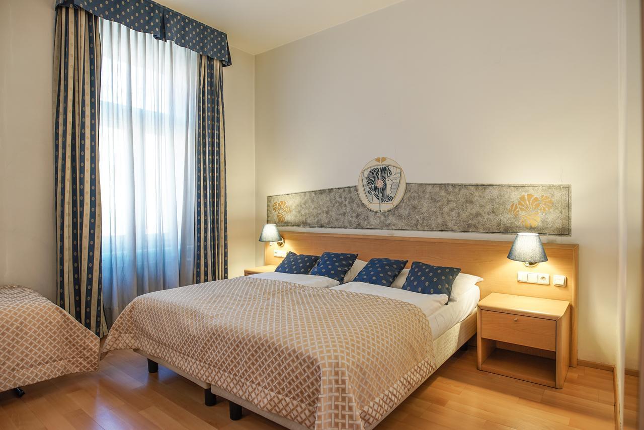 Hotel Tivoli Prága Kültér fotó